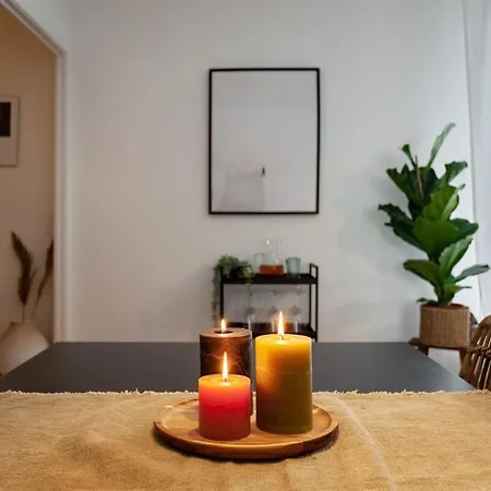 Apartment Plaza Catalunya Cozy 4 Bedroom *