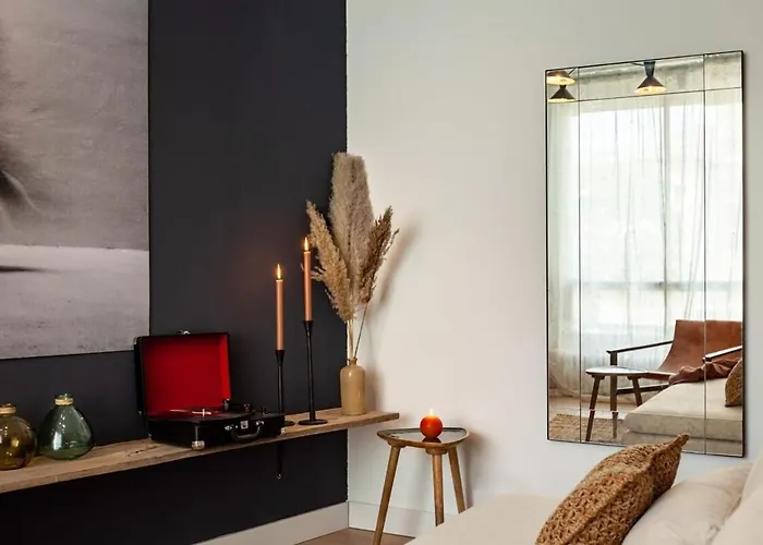 The Collection - Plaza Catalunya Cozy 4 Bedroom Appartement